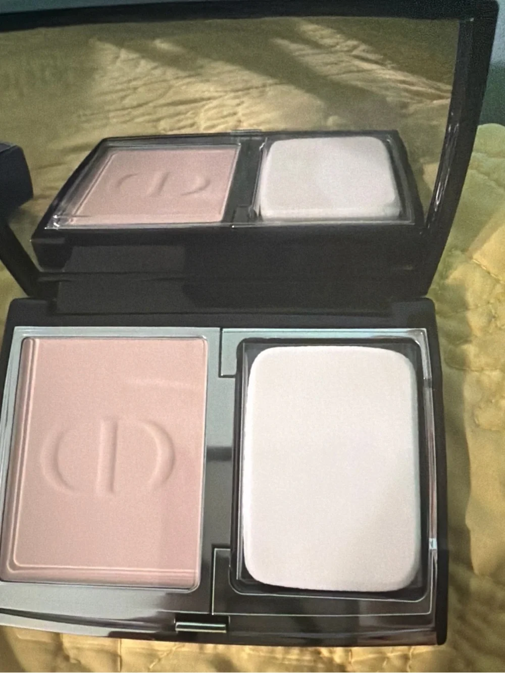 Dior Forever Natural Velvet Compact - Navy Blue & White
